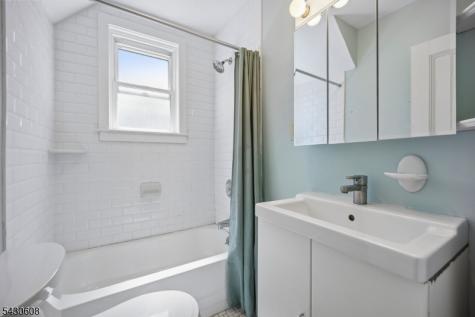 76 Montague Place Montclair NJ 07042