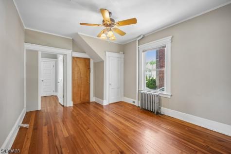 76 Montague Place Montclair NJ 07042
