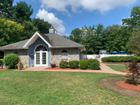 260 Robertson Way Lincoln Park NJ 07035