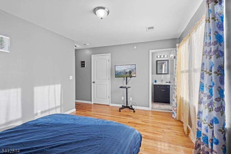 73 Winans Avenue Newark NJ 07108