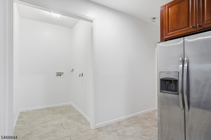 16 Seymour Avenue Newark NJ 07108