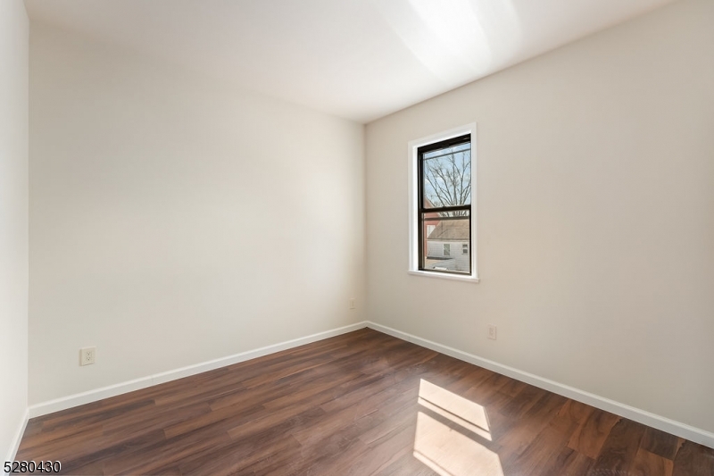 120 Paine Avenue Irvington NJ 07111
