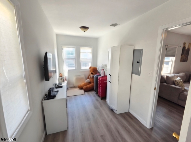 190 Stevens Avenue Cedar Grove NJ 07009