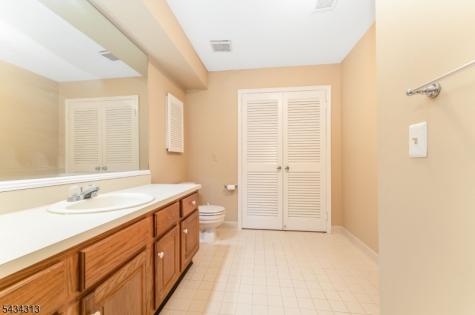 13 Augusta Drive Clinton NJ 08801