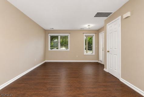 13 Augusta Drive Clinton NJ 08801