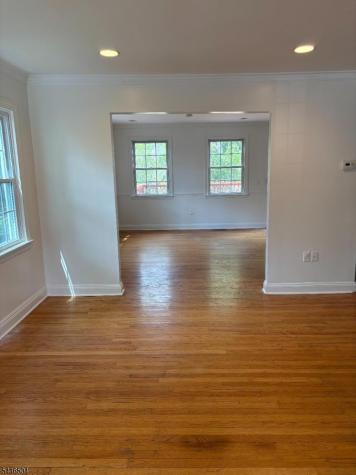 521 Pleasant Valley Way West Orange NJ 07052