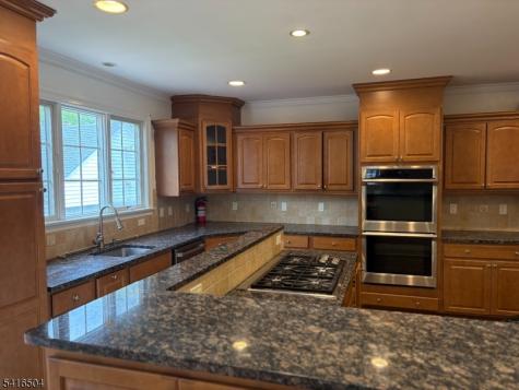 521 Pleasant Valley Way West Orange NJ 07052