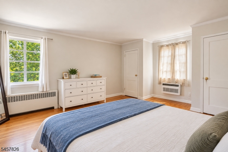 93 Troy Drive Springfield NJ 07081