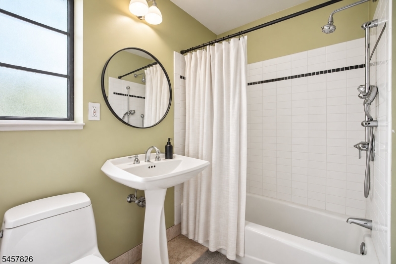 93 Troy Drive Springfield NJ 07081