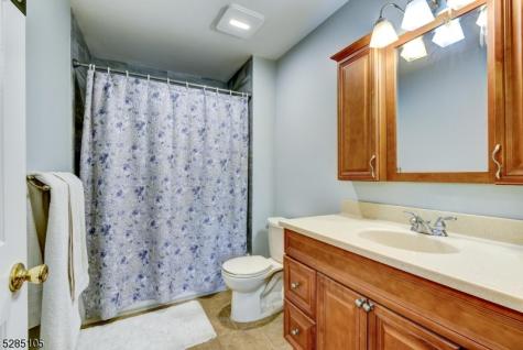 5803 Tudor Drive Pequannock NJ 07444