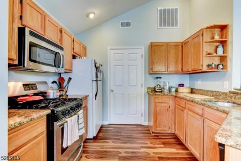 5803 Tudor Drive Pequannock NJ 07444