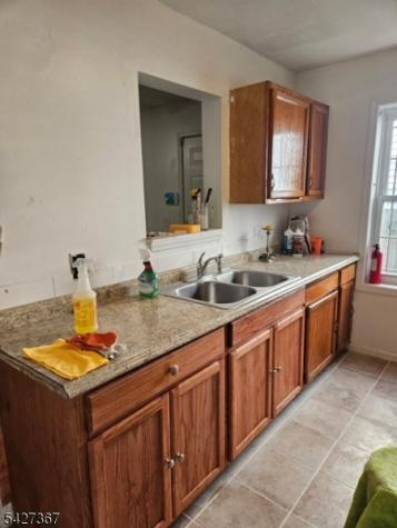 63 Washington Avenue Irvington NJ 07111