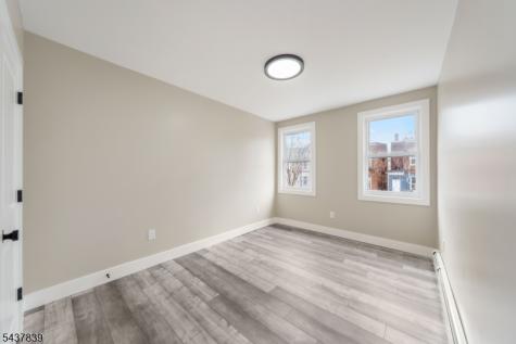 286 N 6th Street Newark NJ 07107