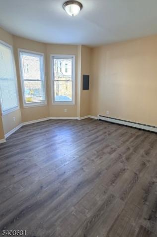 44 Hecker Street Newark NJ 07103
