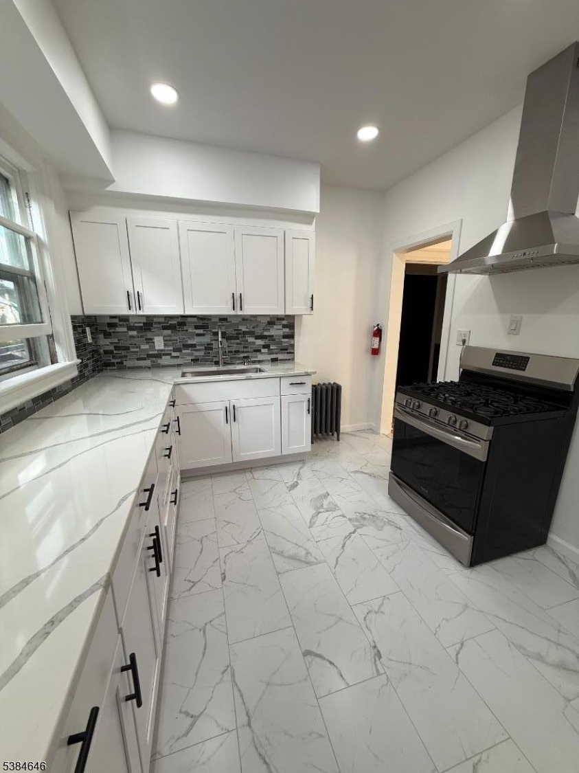 125 Weequahic Avenue Newark NJ 07112