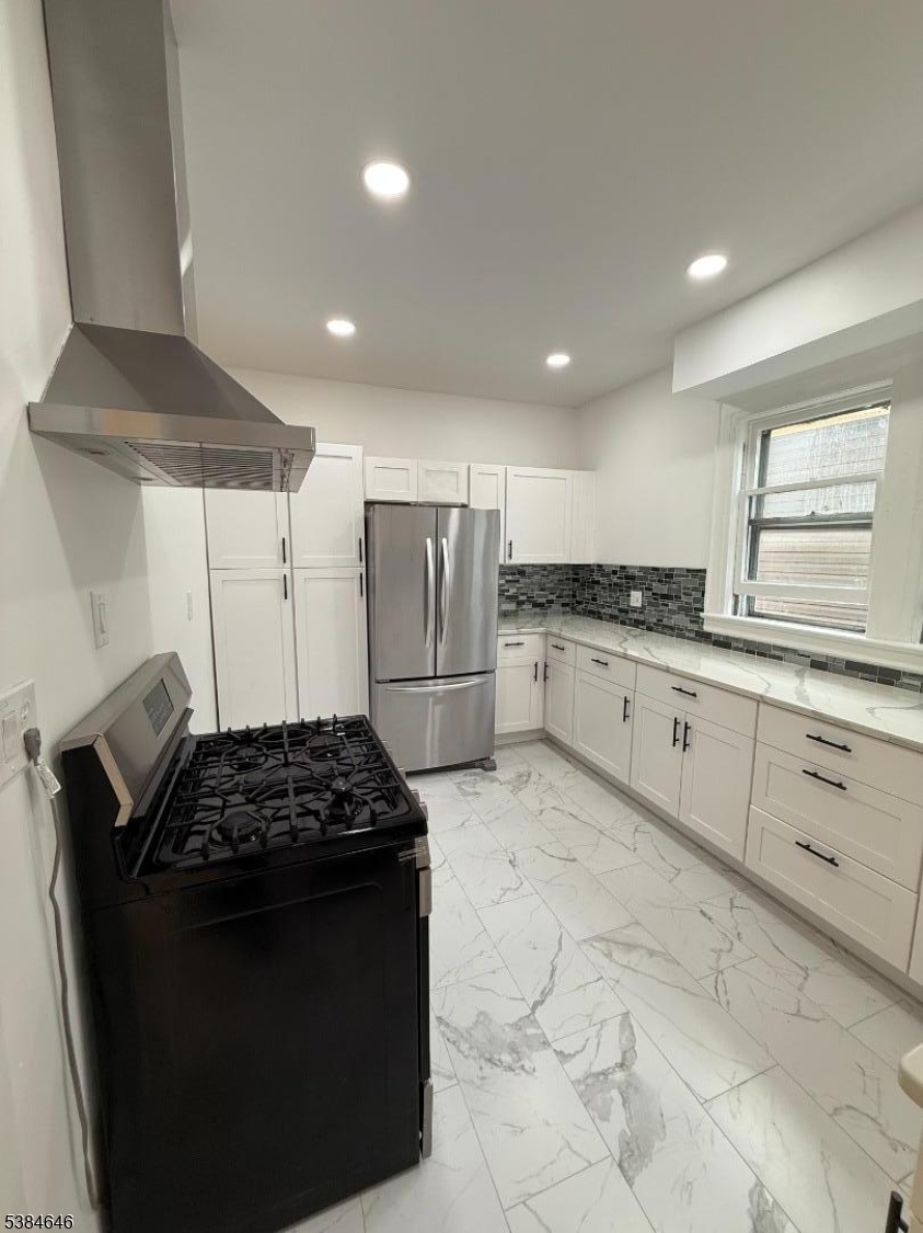 125 Weequahic Avenue Newark NJ 07112