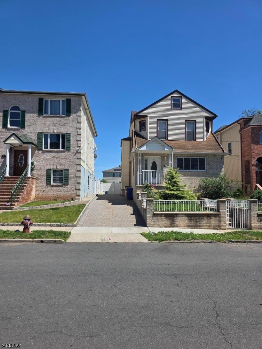 929 Adams Avenue Elizabeth NJ 07201