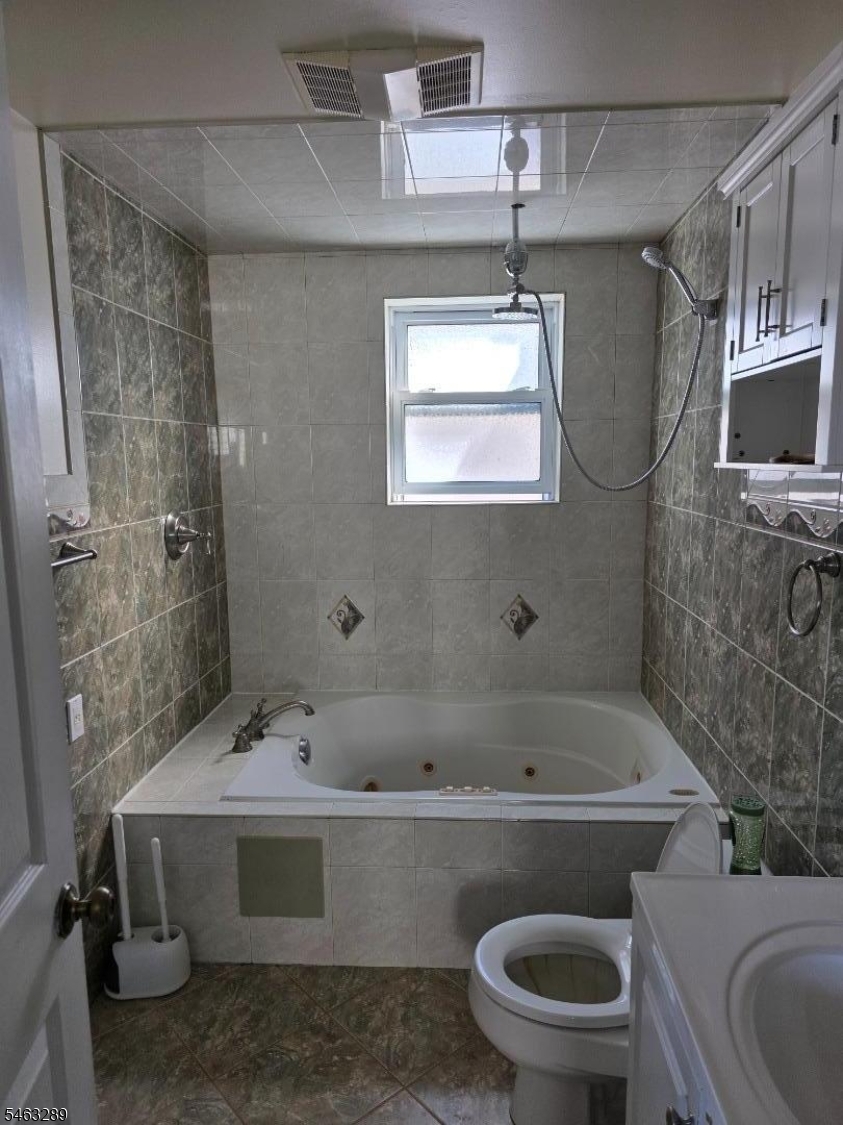 929 Adams Avenue Elizabeth NJ 07201
