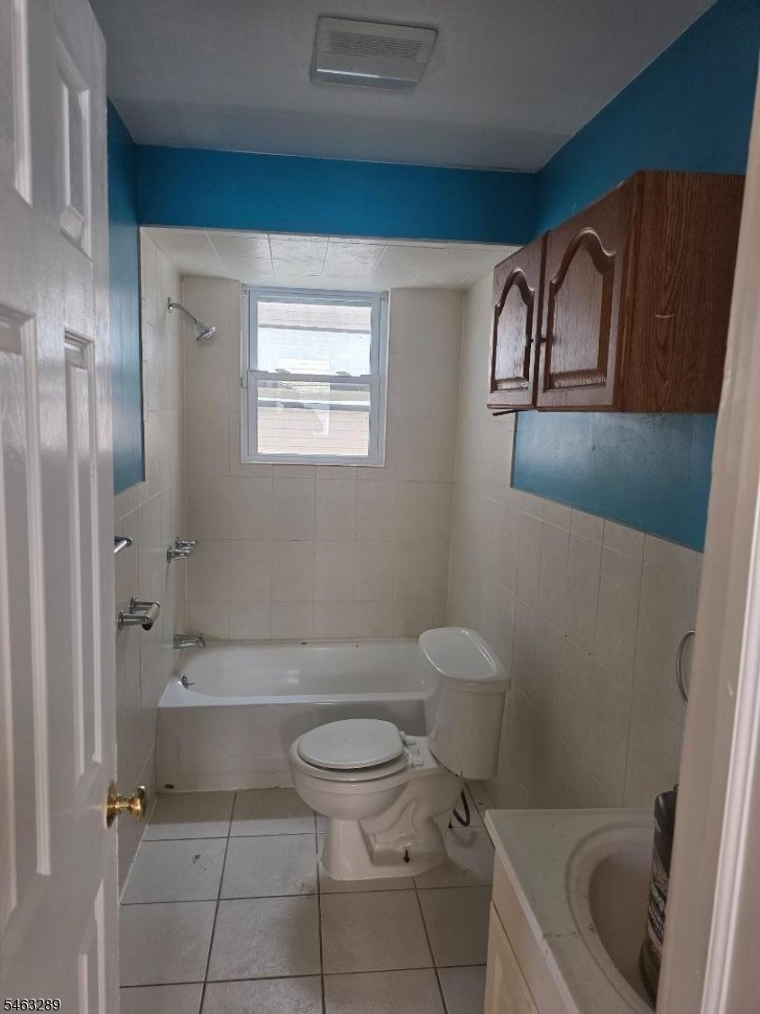 929 Adams Avenue Elizabeth NJ 07201