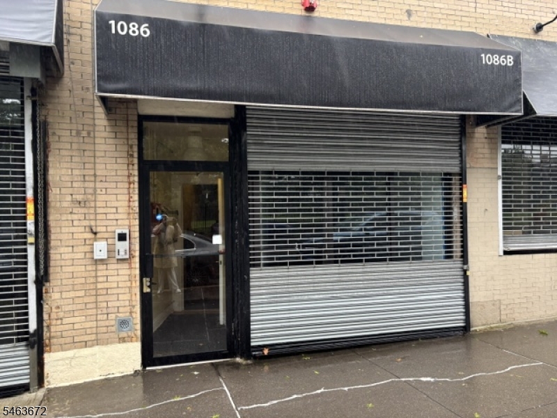 1086 S Orange Avenue Newark NJ 07106