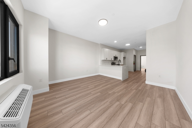 87 Mary Street Paterson NJ 07503