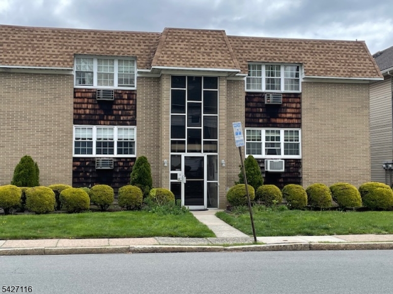 24 Union Avenue Nutley NJ 07110