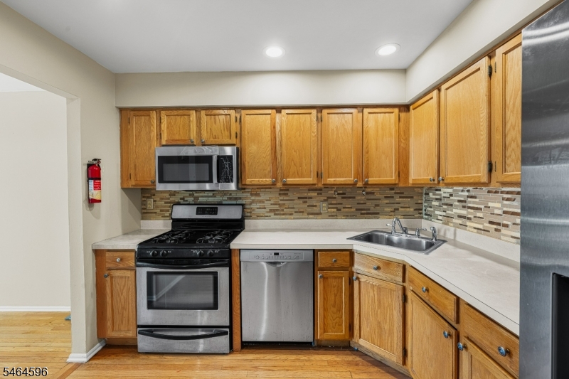 4 Bateman Way Hillsborough NJ 08844