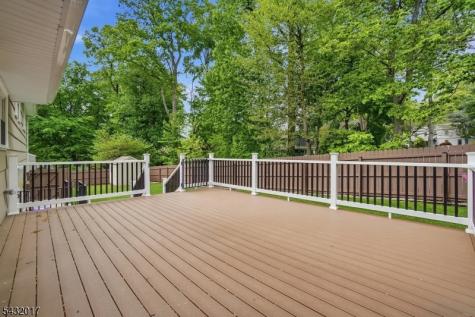 43 Oakland Avenue West Caldwell NJ 07006