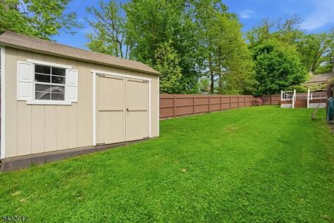43 Oakland Avenue West Caldwell NJ 07006