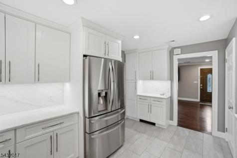 43 Oakland Avenue West Caldwell NJ 07006