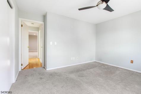 33 Green Valley Court Secaucus NJ 07094