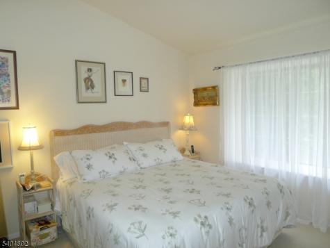80 Sage Court Bedminster NJ 07921
