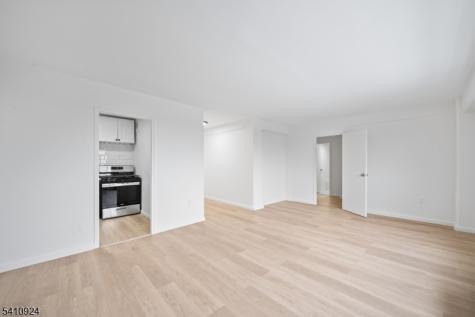 275 Prospect Street East Orange NJ 07017