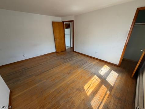 1018 Walnut Street Linden NJ 07036