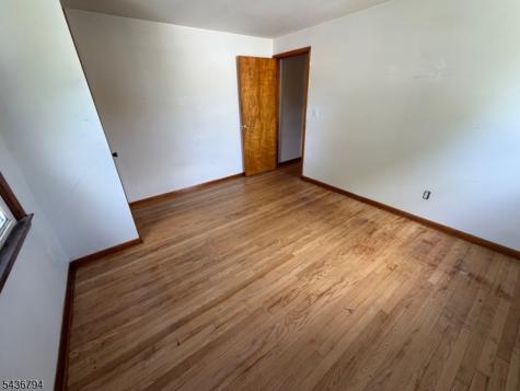 1018 Walnut Street Linden NJ 07036