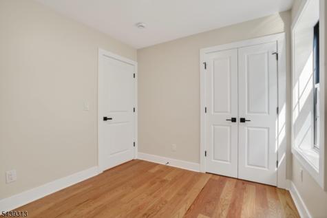747 S 11th Street Newark NJ 07103