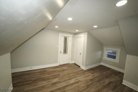 183 N Munn Avenue East Orange NJ 07017