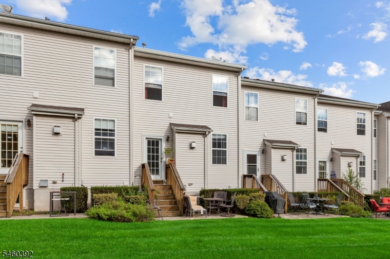 567 Coventry Drive Nutley NJ 07110