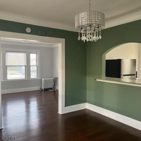 187 4TH Avenue East Orange NJ 07017