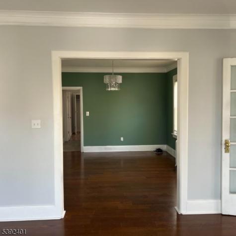 187 4TH Avenue East Orange NJ 07017