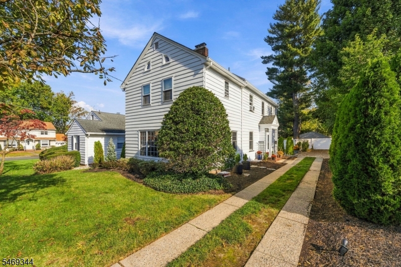 214 Coeyman Avenue Nutley NJ 07110