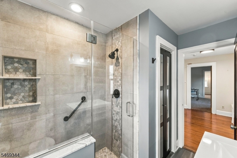 214 Coeyman Avenue Nutley NJ 07110