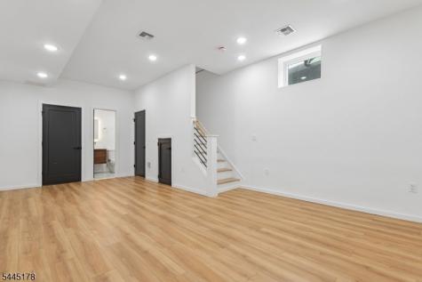 15 Wheeler Street Montclair NJ 07042