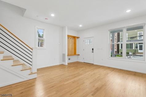 15 Wheeler Street Montclair NJ 07042