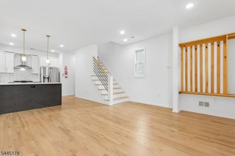 15 Wheeler Street Montclair NJ 07042