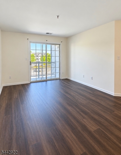 327 Waterford Drive Edison NJ 08817