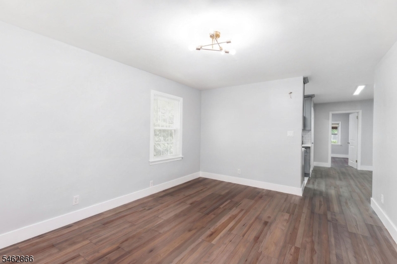 32 Kelly Parkway Bayonne NJ 07002