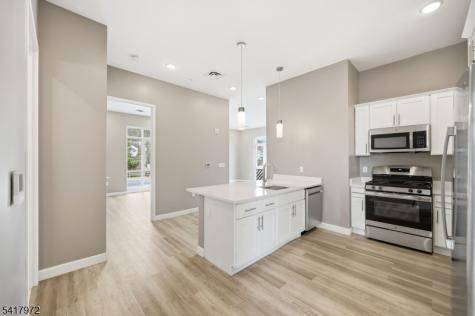 271 Millburn Avenue Millburn NJ 07041