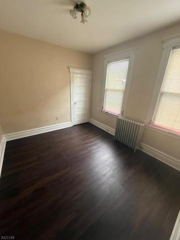 138 Stuyvesant Avenue Newark NJ 07106