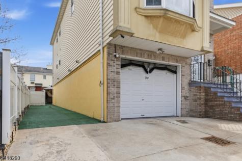 105 Peabody Place Newark NJ 07104